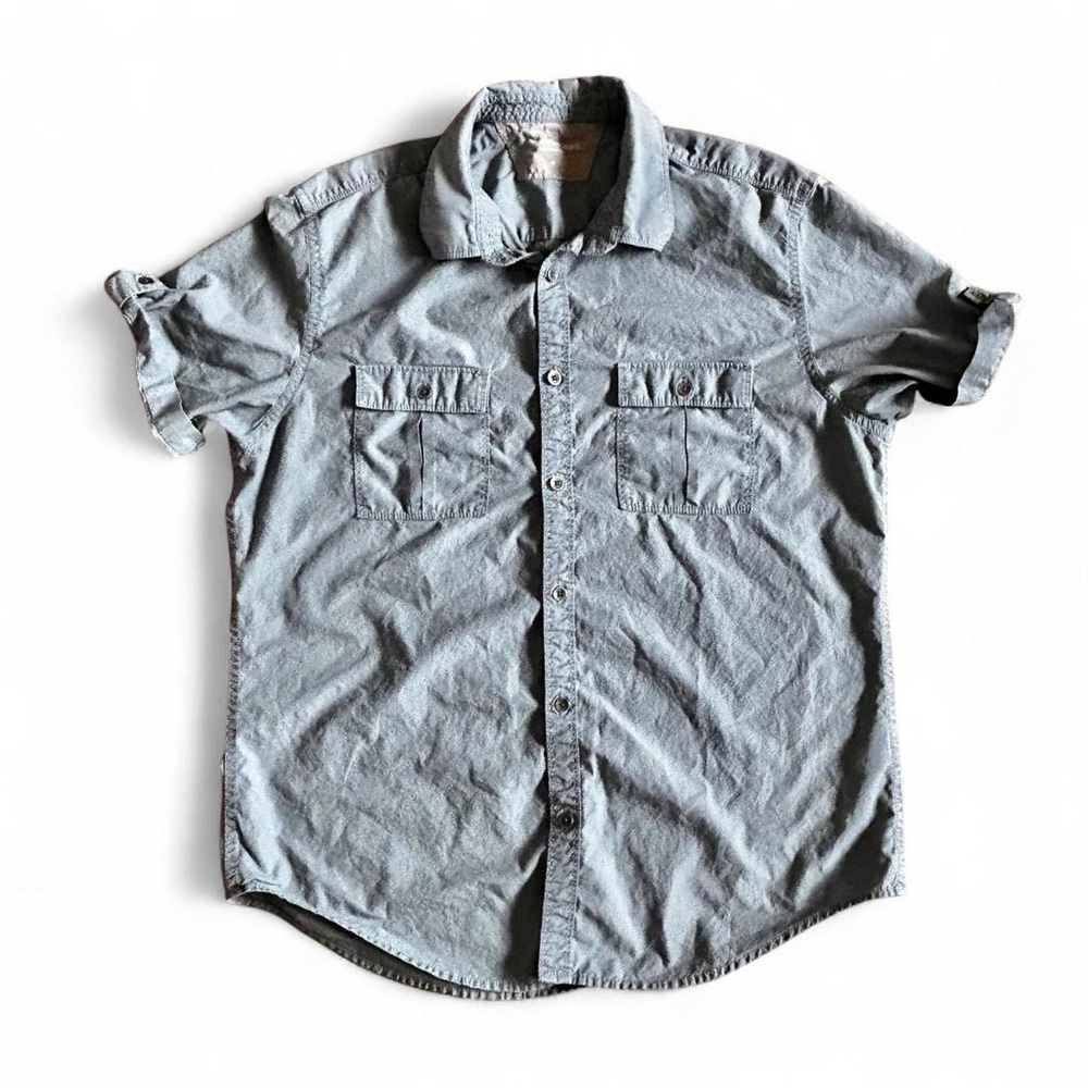 Calvin Klein Men's Short Sleeve Button-Down Shirt in Light Gray